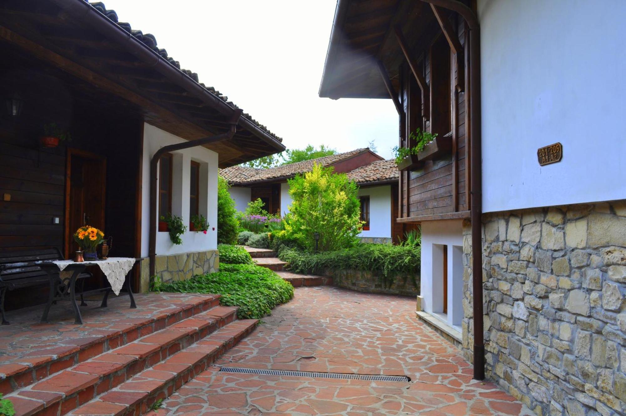 Hotel Izvora - Garden Retreat Arbanasi Luaran gambar