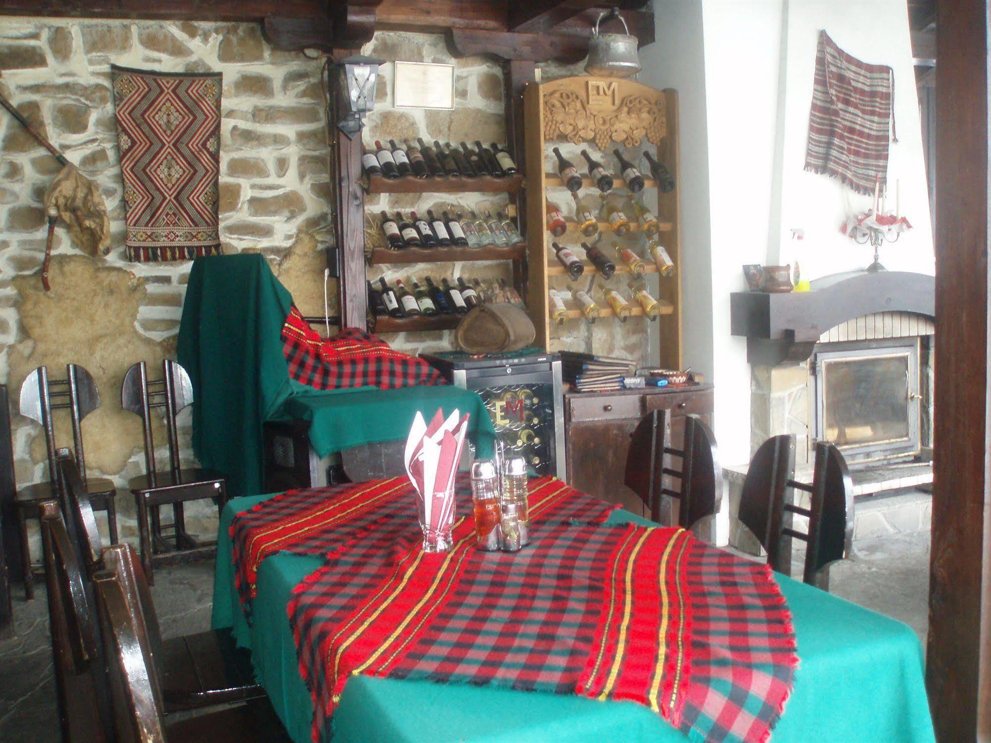 Hotel Izvora - Garden Retreat Arbanasi Luaran gambar